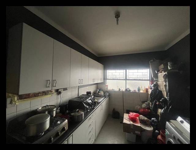 1 BEDROOM APARTMENT FOR SALE IN PAROW CENTRAL